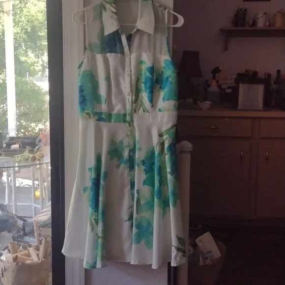 Robbie Bee | Dresses | Beautiful Green And White Dress | Poshmark